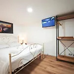 Manzaus Apartamento Bari