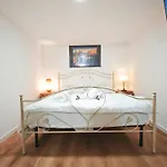 Apartment Manzaus Bari